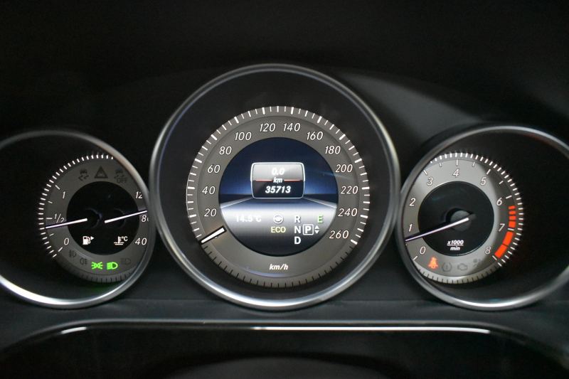 メルセデスベンツ Eクラス E250ﾜｺﾞﾝ AVG AMGｽﾎﾟｰﾂP ﾚｰﾀﾞｰｾｰﾌﾃｨP 後期 ﾊｰﾌﾚｻﾞｰ AMGｴｱﾛ18AW ﾃﾞｨｽﾄﾛﾆｯｸ ﾌﾞﾗｲﾝﾄﾞｽﾎﾟｯﾄ ﾚｰﾝｷｰﾌﾟ 純正HDDﾅﾋﾞTV  Bｶﾒﾗ ｷｰﾚｽGO ﾊﾟｰｸﾄﾛﾆｯｸ ｵｰﾄﾃｰﾙｹﾞｰﾄ LEDﾍｯﾄﾞﾗｲﾄ 2年保証