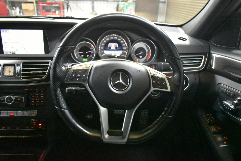 メルセデスベンツ Eクラス E250ﾜｺﾞﾝ AVG AMGｽﾎﾟｰﾂP ﾚｰﾀﾞｰｾｰﾌﾃｨP 後期 ﾊｰﾌﾚｻﾞｰ AMGｴｱﾛ18AW ﾃﾞｨｽﾄﾛﾆｯｸ ﾌﾞﾗｲﾝﾄﾞｽﾎﾟｯﾄ ﾚｰﾝｷｰﾌﾟ 純正HDDﾅﾋﾞTV  Bｶﾒﾗ ｷｰﾚｽGO ﾊﾟｰｸﾄﾛﾆｯｸ ｵｰﾄﾃｰﾙｹﾞｰﾄ LEDﾍｯﾄﾞﾗｲﾄ 2年保証