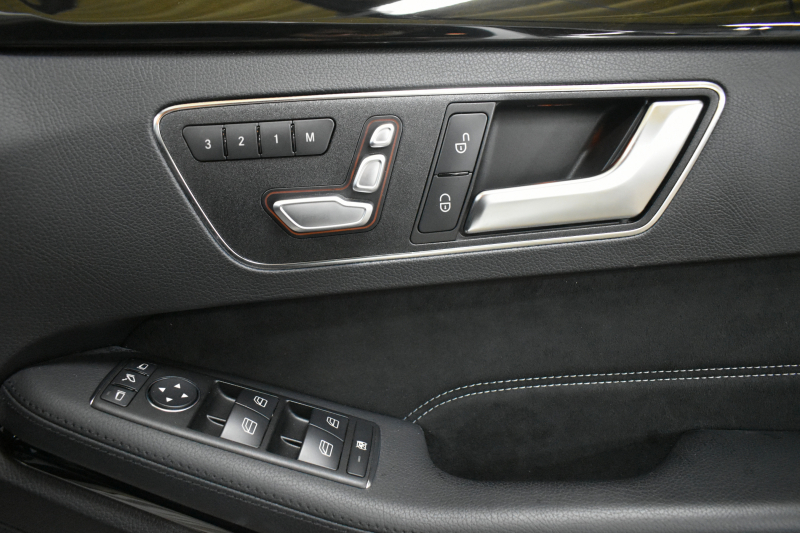 メルセデスベンツ Eクラス E250ﾜｺﾞﾝ AVG AMGｽﾎﾟｰﾂP ﾚｰﾀﾞｰｾｰﾌﾃｨP 後期 ﾊｰﾌﾚｻﾞｰ AMGｴｱﾛ18AW ﾃﾞｨｽﾄﾛﾆｯｸ ﾌﾞﾗｲﾝﾄﾞｽﾎﾟｯﾄ ﾚｰﾝｷｰﾌﾟ 純正HDDﾅﾋﾞTV  Bｶﾒﾗ ｷｰﾚｽGO ﾊﾟｰｸﾄﾛﾆｯｸ ｵｰﾄﾃｰﾙｹﾞｰﾄ LEDﾍｯﾄﾞﾗｲﾄ 2年保証