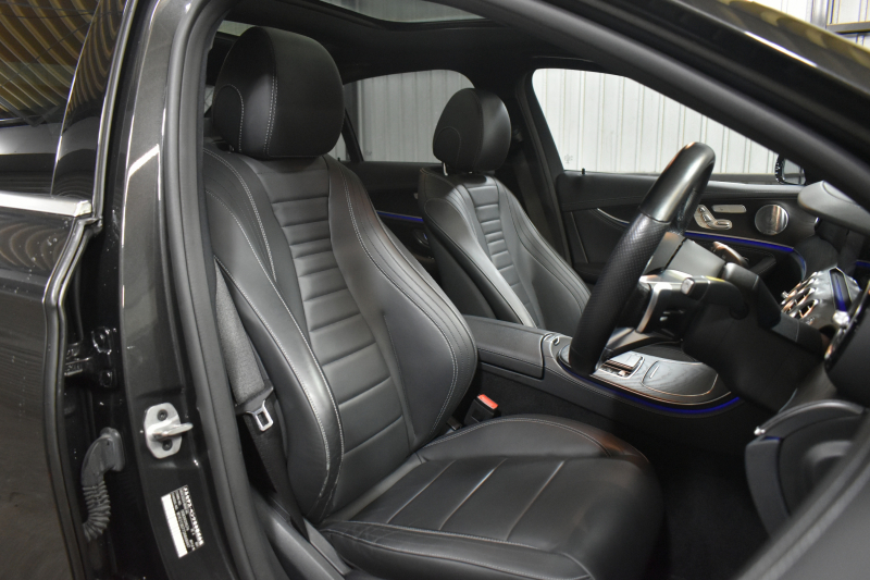 メルセデスベンツ Eクラス E200 ｽﾎﾟｰﾂ ｴｸｽｸﾙｰｼﾌﾞAMGﾗｲﾝｲﾝﾃﾘｱP ﾚｰﾀﾞｰｾｰﾌﾃｨP 後期型 ﾊﾟﾉﾗﾏｻﾝﾙｰﾌ ﾌﾞﾙﾒS MEｺﾈｸﾄ 全席ﾋｰﾀｰ黒革 ﾃﾞｨｽﾄﾛ BSM Lﾁｪﾝｼﾞ AMGｴｱﾛ19AW ｷｰﾚｽGO ﾊﾟｰｸﾄﾛ HUD  ﾏﾙﾁｶﾗｰｱﾝﾋﾞｴﾝﾄ 対話式ﾅﾋﾞ 360ｶﾒﾗ 2年保証