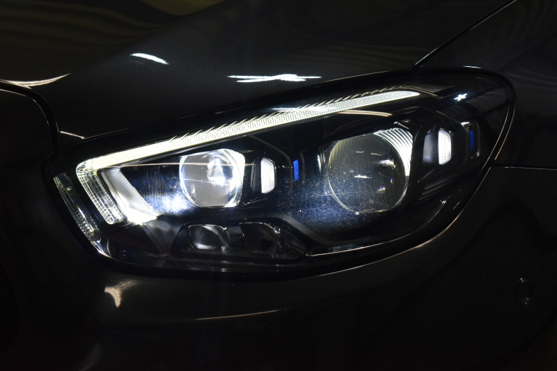 メルセデスベンツ Eクラス E200 ｽﾎﾟｰﾂ ｴｸｽｸﾙｰｼﾌﾞAMGﾗｲﾝｲﾝﾃﾘｱP ﾚｰﾀﾞｰｾｰﾌﾃｨP 後期型 ﾊﾟﾉﾗﾏｻﾝﾙｰﾌ ﾌﾞﾙﾒS MEｺﾈｸﾄ 全席ﾋｰﾀｰ黒革 ﾃﾞｨｽﾄﾛ BSM Lﾁｪﾝｼﾞ AMGｴｱﾛ19AW ｷｰﾚｽGO ﾊﾟｰｸﾄﾛ HUD  ﾏﾙﾁｶﾗｰｱﾝﾋﾞｴﾝﾄ 対話式ﾅﾋﾞ 360ｶﾒﾗ 2年保証