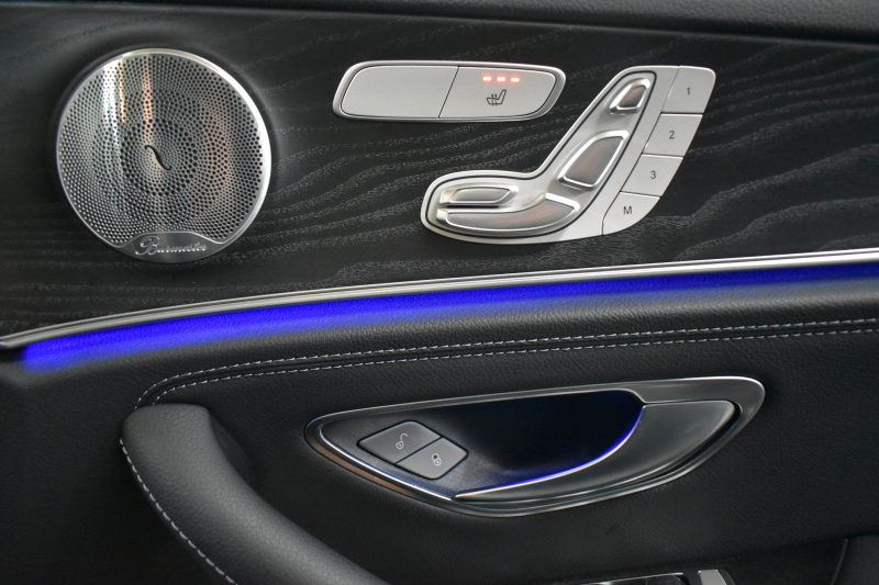 メルセデスベンツ Eクラス E200 ｽﾎﾟｰﾂ ｴｸｽｸﾙｰｼﾌﾞAMGﾗｲﾝｲﾝﾃﾘｱP ﾚｰﾀﾞｰｾｰﾌﾃｨP 後期型 ﾊﾟﾉﾗﾏｻﾝﾙｰﾌ ﾌﾞﾙﾒS MEｺﾈｸﾄ 全席ﾋｰﾀｰ黒革 ﾃﾞｨｽﾄﾛ BSM Lﾁｪﾝｼﾞ AMGｴｱﾛ19AW ｷｰﾚｽGO ﾊﾟｰｸﾄﾛ HUD  ﾏﾙﾁｶﾗｰｱﾝﾋﾞｴﾝﾄ 対話式ﾅﾋﾞ 360ｶﾒﾗ 2年保証