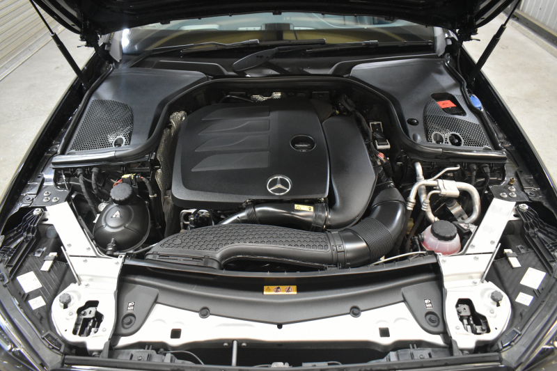 メルセデスベンツ Eクラス E200 ｽﾎﾟｰﾂ ｴｸｽｸﾙｰｼﾌﾞAMGﾗｲﾝｲﾝﾃﾘｱP ﾚｰﾀﾞｰｾｰﾌﾃｨP 後期型 ﾊﾟﾉﾗﾏｻﾝﾙｰﾌ ﾌﾞﾙﾒS MEｺﾈｸﾄ 全席ﾋｰﾀｰ黒革 ﾃﾞｨｽﾄﾛ BSM Lﾁｪﾝｼﾞ AMGｴｱﾛ19AW ｷｰﾚｽGO ﾊﾟｰｸﾄﾛ HUD  ﾏﾙﾁｶﾗｰｱﾝﾋﾞｴﾝﾄ 対話式ﾅﾋﾞ 360ｶﾒﾗ 2年保証