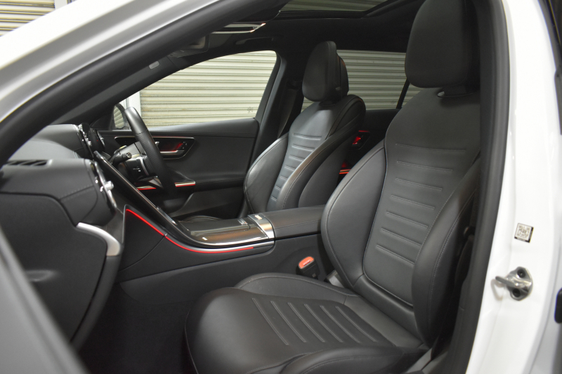 メルセデスベンツ Cクラス C200 ﾜｺﾞﾝ AVG AMGﾗｲﾝ ﾚｻﾞｰｴｸｽｸﾙｰｼﾌﾞﾍﾞｰｼｯｸP ﾘｱｱｸｽﾙｽﾃｱﾘﾝｸﾞ ﾊﾟﾉﾗﾏｻﾝﾙｰﾌ ﾚｰﾀﾞｰSP 新型Cｸﾗｽ ISG搭載  ﾋｰﾀｰ黒革ｼｰﾄ  ﾃﾞｨｽﾄﾛ ﾌﾞﾗｲﾝﾄﾞS Lﾁｪﾝｼﾞｱｼｽﾄ AMGｴｱﾛ18AW ｷｰGO MBUXﾅﾋﾞ360ｶﾒﾗ 2年保証