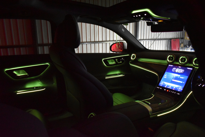 メルセデスベンツ Cクラス C200 ﾜｺﾞﾝ AVG AMGﾗｲﾝ ﾚｻﾞｰｴｸｽｸﾙｰｼﾌﾞﾍﾞｰｼｯｸP ﾘｱｱｸｽﾙｽﾃｱﾘﾝｸﾞ ﾊﾟﾉﾗﾏｻﾝﾙｰﾌ ﾚｰﾀﾞｰSP 新型Cｸﾗｽ ISG搭載  ﾋｰﾀｰ黒革ｼｰﾄ  ﾃﾞｨｽﾄﾛ ﾌﾞﾗｲﾝﾄﾞS Lﾁｪﾝｼﾞｱｼｽﾄ AMGｴｱﾛ18AW ｷｰGO MBUXﾅﾋﾞ360ｶﾒﾗ 2年保証