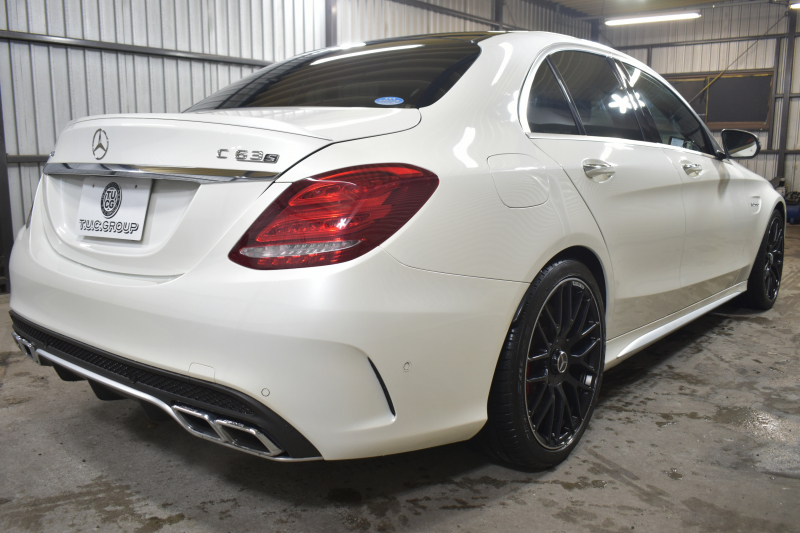 AMG Cクラス C63S ｴｸｽｸﾙｰｼﾌﾞP ﾚｰﾀﾞｰｾｰﾌﾃｨP V8ﾂｲﾝﾀｰﾎﾞ/510馬力 ﾊﾟﾉﾗﾏｻﾝﾙｰﾌ 専用19AW AMGﾊﾟﾌｫｰﾏﾝｽ/赤黒革ｼｰﾄ/ｽﾃｱﾘﾝｸﾞ/ｴｸﾞｿﾞｰｽﾄ ﾌﾞﾙﾒｽﾀｰ HUD ｴｱﾊﾞﾗﾝｽP ﾃﾞｨｽﾄﾛﾆｯｸ ﾌﾞﾗｲﾝﾄﾞS ﾚｰﾝｷｰﾌﾟ ﾅﾋﾞTV Bｶﾒﾗ ﾌｯﾄｹﾞｰﾄ ｷｰGO 2年保証