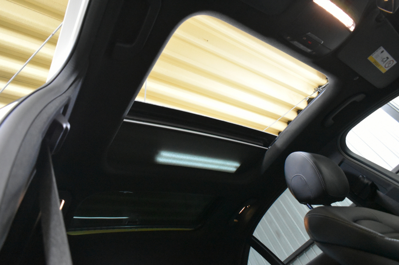 メルセデスベンツ Cクラス C43 4ﾏﾁｯｸ  ﾚｰﾀﾞｰｾｰﾌﾃｨP 後期型 ﾊﾟﾉﾗﾏｻﾝﾙｰﾌ ﾋｰﾀｰ黒本革 ﾃﾞｨｽﾄﾛ BSM Lﾁｪﾝｼﾞ AMGｴｱﾛ ｷｰGO ﾊﾟｰｸﾄﾛ ﾌｯﾄﾄﾗﾝｸ HUD ﾌﾞﾙﾒｽﾀｰS 液晶ﾒｰﾀｰ LEDﾍｯﾄﾞﾗｲﾄ 地ﾃﾞｼﾞﾅﾋﾞ Bｶﾒﾗ 2年保証