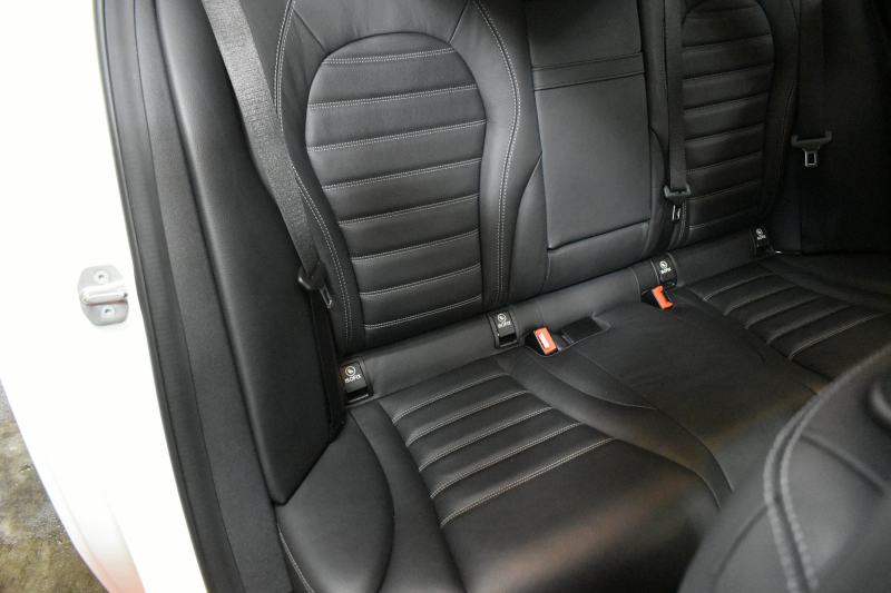 メルセデスベンツ Cクラス C43 4ﾏﾁｯｸ  ﾚｰﾀﾞｰｾｰﾌﾃｨP 後期型 ﾊﾟﾉﾗﾏｻﾝﾙｰﾌ ﾋｰﾀｰ黒本革 ﾃﾞｨｽﾄﾛ BSM Lﾁｪﾝｼﾞ AMGｴｱﾛ ｷｰGO ﾊﾟｰｸﾄﾛ ﾌｯﾄﾄﾗﾝｸ HUD ﾌﾞﾙﾒｽﾀｰS 液晶ﾒｰﾀｰ LEDﾍｯﾄﾞﾗｲﾄ 地ﾃﾞｼﾞﾅﾋﾞ Bｶﾒﾗ 2年保証