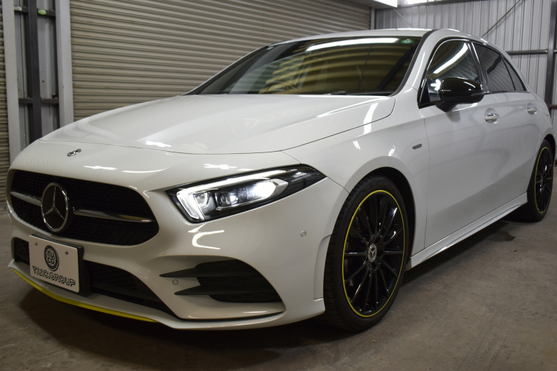 メルセデスベンツ Aクラス A180 Edition1 ﾚｰﾀﾞｰSP 限定150台 MEｺﾈｸﾄ MBUXｼｽﾃﾑ Edition1専用内装 ﾃﾞｨｽﾄﾛ BSM Lﾁｪﾝｼﾞ AMGｴｱﾛ19AW ﾏﾙﾁLED ｷｰGO PTS HUD 10.25ｲﾝﾁｺｯｸﾋﾟｯﾄﾃﾞｨｽﾌﾟﾚｲ 対話式ﾅﾋﾞTV 360ｶﾒﾗ 2年保証