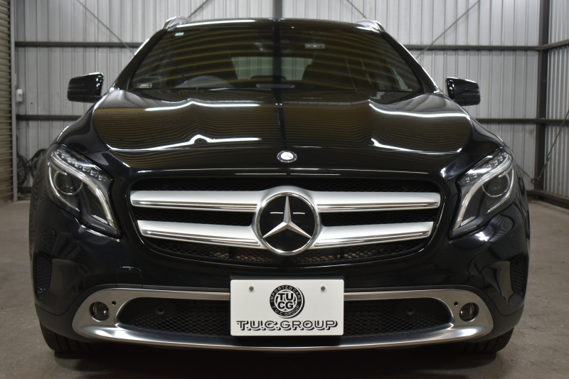 メルセデスベンツ GLA GLA250 4ﾏﾁｯｸ ﾚｻﾞｰｴｸｽｸﾙｰｼﾌﾞ ﾊﾞﾘｭｰPﾌﾟﾗｽ ﾚｰﾀﾞｰSP ﾋｰﾀｰ黒革 ﾃﾞｨｽﾄﾛﾆｯｸﾌﾟﾗｽ ﾌﾞﾗｲﾝﾄﾞｽﾎﾟｯﾄ  電動Rｹﾞｰﾄ ﾊﾟｰｸﾄﾛ harman/kardon ｷｾﾉﾝ 地ﾃﾞｼﾞBｶﾒﾗ 2年保証