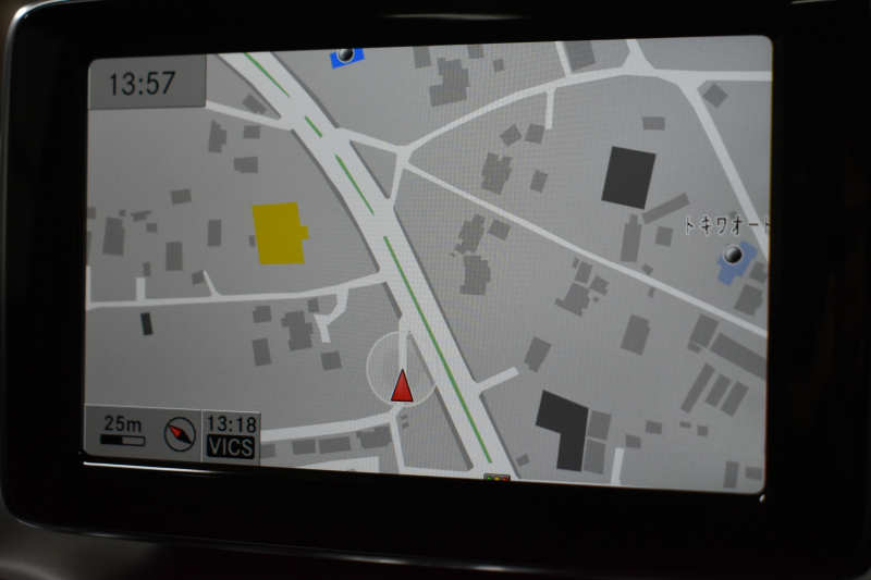 メルセデスベンツ GLA GLA250 4ﾏﾁｯｸ ﾚｻﾞｰｴｸｽｸﾙｰｼﾌﾞ ﾊﾞﾘｭｰPﾌﾟﾗｽ ﾚｰﾀﾞｰSP ﾋｰﾀｰ黒革 ﾃﾞｨｽﾄﾛﾆｯｸﾌﾟﾗｽ ﾌﾞﾗｲﾝﾄﾞｽﾎﾟｯﾄ  電動Rｹﾞｰﾄ ﾊﾟｰｸﾄﾛ harman/kardon ｷｾﾉﾝ 地ﾃﾞｼﾞBｶﾒﾗ 2年保証