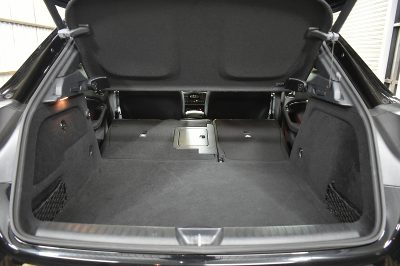 メルセデスベンツ GLA GLA250 4ﾏﾁｯｸ ﾚｻﾞｰｴｸｽｸﾙｰｼﾌﾞ ﾊﾞﾘｭｰPﾌﾟﾗｽ ﾚｰﾀﾞｰSP ﾋｰﾀｰ黒革 ﾃﾞｨｽﾄﾛﾆｯｸﾌﾟﾗｽ ﾌﾞﾗｲﾝﾄﾞｽﾎﾟｯﾄ  電動Rｹﾞｰﾄ ﾊﾟｰｸﾄﾛ harman/kardon ｷｾﾉﾝ 地ﾃﾞｼﾞBｶﾒﾗ 2年保証