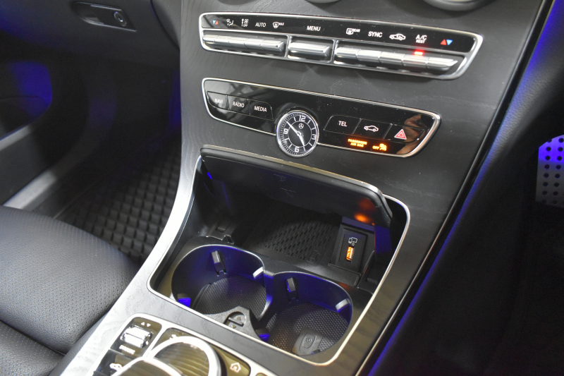 メルセデスベンツ Cクラス C200 ﾛｰﾚｳｽｴﾃﾞｨｼｮﾝ ﾚｰﾀﾞｰｾｰﾌﾃｨP 最終特別仕様 MEｺﾈ 9速 BSG搭載 HUD ﾋｰﾀｰ黒革 ﾃﾞｨｽﾄﾛ BSM Lｷｰﾌﾟ AMGｴｱﾛ18AW ｷｰﾚｽGo PTS 液晶ﾒｰﾀｰ  LEDﾍｯﾄﾞﾗｲﾄ 地ﾃﾞｼﾞﾅﾋﾞ Bｶﾒﾗ 2年保証