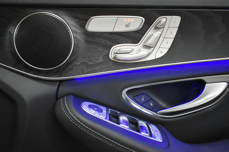 メルセデスベンツ Cクラス C200 ﾛｰﾚｳｽｴﾃﾞｨｼｮﾝ ﾚｰﾀﾞｰｾｰﾌﾃｨP 最終特別仕様 MEｺﾈ 9速 BSG搭載 HUD ﾋｰﾀｰ黒革 ﾃﾞｨｽﾄﾛ BSM Lｷｰﾌﾟ AMGｴｱﾛ18AW ｷｰﾚｽGo PTS 液晶ﾒｰﾀｰ  LEDﾍｯﾄﾞﾗｲﾄ 地ﾃﾞｼﾞﾅﾋﾞ Bｶﾒﾗ 2年保証