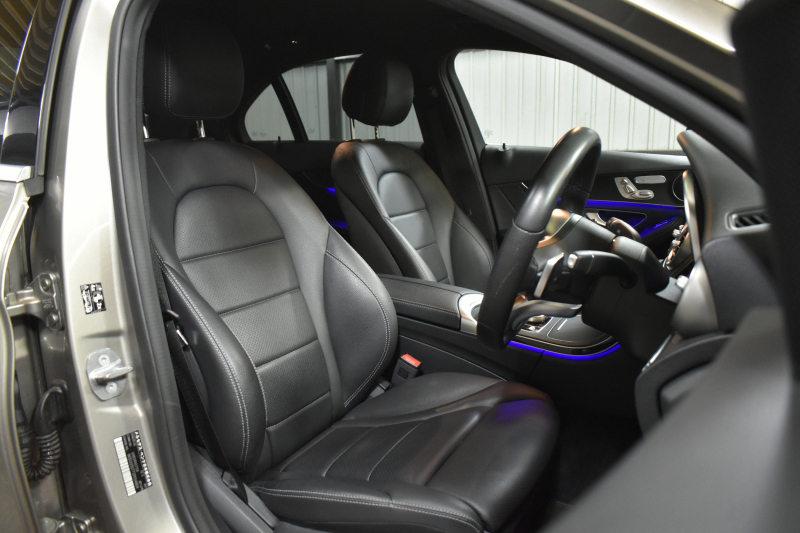 メルセデスベンツ Cクラス C200 ﾛｰﾚｳｽｴﾃﾞｨｼｮﾝ ﾚｰﾀﾞｰｾｰﾌﾃｨP 最終特別仕様 MEｺﾈ 9速 BSG搭載 HUD ﾋｰﾀｰ黒革 ﾃﾞｨｽﾄﾛ BSM Lｷｰﾌﾟ AMGｴｱﾛ18AW ｷｰﾚｽGo PTS 液晶ﾒｰﾀｰ  LEDﾍｯﾄﾞﾗｲﾄ 地ﾃﾞｼﾞﾅﾋﾞ Bｶﾒﾗ 2年保証