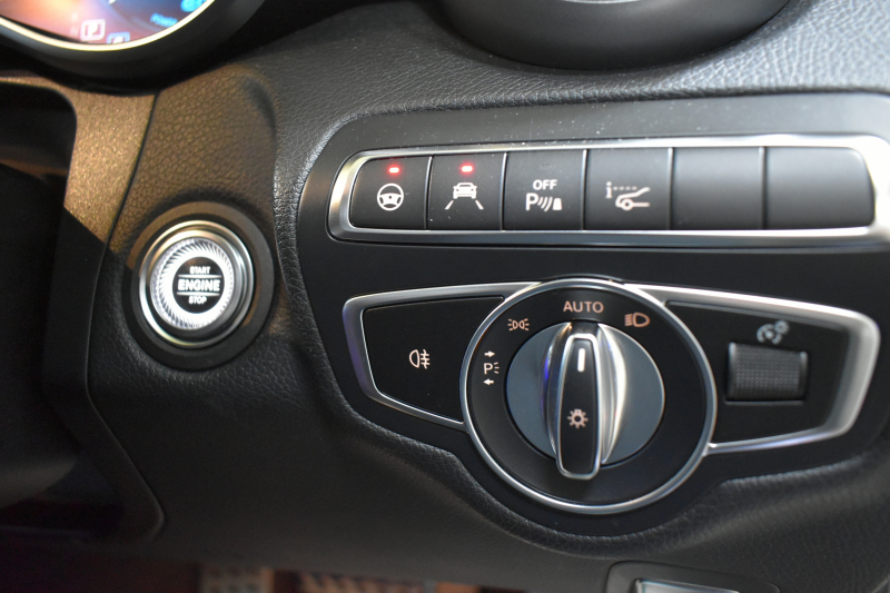 メルセデスベンツ Cクラス C200 ﾛｰﾚｳｽｴﾃﾞｨｼｮﾝ ﾚｰﾀﾞｰｾｰﾌﾃｨP 最終特別仕様 MEｺﾈ 9速 BSG搭載 HUD ﾋｰﾀｰ黒革 ﾃﾞｨｽﾄﾛ BSM Lｷｰﾌﾟ AMGｴｱﾛ18AW ｷｰﾚｽGo PTS 液晶ﾒｰﾀｰ  LEDﾍｯﾄﾞﾗｲﾄ 地ﾃﾞｼﾞﾅﾋﾞ Bｶﾒﾗ 2年保証