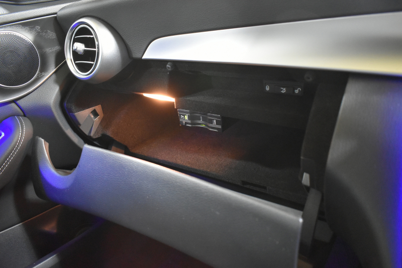 メルセデスベンツ Cクラス C200 ﾛｰﾚｳｽｴﾃﾞｨｼｮﾝ ﾚｰﾀﾞｰｾｰﾌﾃｨP 最終特別仕様 MEｺﾈ 9速 BSG搭載 HUD ﾋｰﾀｰ黒革 ﾃﾞｨｽﾄﾛ BSM Lｷｰﾌﾟ AMGｴｱﾛ18AW ｷｰﾚｽGo PTS 液晶ﾒｰﾀｰ  LEDﾍｯﾄﾞﾗｲﾄ 地ﾃﾞｼﾞﾅﾋﾞ Bｶﾒﾗ 2年保証