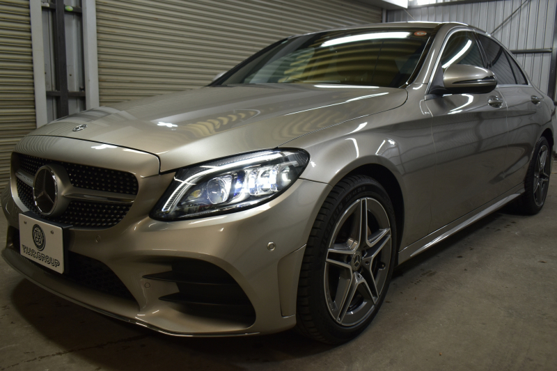 メルセデスベンツ Cクラス C200 ﾛｰﾚｳｽｴﾃﾞｨｼｮﾝ ﾚｰﾀﾞｰｾｰﾌﾃｨP 最終特別仕様 MEｺﾈ 9速 BSG搭載 HUD ﾋｰﾀｰ黒革 ﾃﾞｨｽﾄﾛ BSM Lｷｰﾌﾟ AMGｴｱﾛ18AW ｷｰﾚｽGo PTS 液晶ﾒｰﾀｰ  LEDﾍｯﾄﾞﾗｲﾄ 地ﾃﾞｼﾞﾅﾋﾞ Bｶﾒﾗ 2年保証