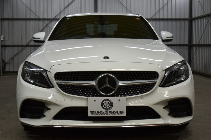メルセデスベンツ Cクラス C220d ﾛｰﾚｳｽED 特別仕様 ｽﾎﾟｰﾂ+P ﾚｰﾀﾞｰｾｰﾌﾃｨP 後期 1ｵｰﾅｰ 194馬力 燃費18.9km MEｺﾈｸﾄ 9速 ﾋｰﾀｰ黒革 ﾌｯﾄﾄﾗﾝｸ HUD ﾃﾞｨｽﾄﾛ BSM Lﾁｪﾝｼﾞ 誤発進 AMGｴｱﾛ18AW ｷｰﾚｽGO ﾊﾟｰｸﾄﾛ LEDﾍｯﾄﾞﾗｲﾄ ﾏﾙﾁｱﾝﾋﾞｴﾝﾄ 地ﾃﾞｼﾞﾅﾋﾞ360ｶﾒﾗ 2年保証