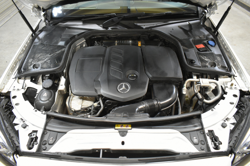 メルセデスベンツ Cクラス C220d ﾛｰﾚｳｽED 特別仕様 ｽﾎﾟｰﾂ+P ﾚｰﾀﾞｰｾｰﾌﾃｨP 後期 1ｵｰﾅｰ 194馬力 燃費18.9km MEｺﾈｸﾄ 9速 ﾋｰﾀｰ黒革 ﾌｯﾄﾄﾗﾝｸ HUD ﾃﾞｨｽﾄﾛ BSM Lﾁｪﾝｼﾞ 誤発進 AMGｴｱﾛ18AW ｷｰﾚｽGO ﾊﾟｰｸﾄﾛ LEDﾍｯﾄﾞﾗｲﾄ ﾏﾙﾁｱﾝﾋﾞｴﾝﾄ 地ﾃﾞｼﾞﾅﾋﾞ360ｶﾒﾗ 2年保証