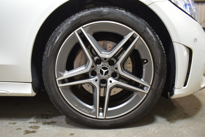 メルセデスベンツ Cクラス C220d ﾛｰﾚｳｽED 特別仕様 ｽﾎﾟｰﾂ+P ﾚｰﾀﾞｰｾｰﾌﾃｨP 後期 1ｵｰﾅｰ 194馬力 燃費18.9km MEｺﾈｸﾄ 9速 ﾋｰﾀｰ黒革 ﾌｯﾄﾄﾗﾝｸ HUD ﾃﾞｨｽﾄﾛ BSM Lﾁｪﾝｼﾞ 誤発進 AMGｴｱﾛ18AW ｷｰﾚｽGO ﾊﾟｰｸﾄﾛ LEDﾍｯﾄﾞﾗｲﾄ ﾏﾙﾁｱﾝﾋﾞｴﾝﾄ 地ﾃﾞｼﾞﾅﾋﾞ360ｶﾒﾗ 2年保証