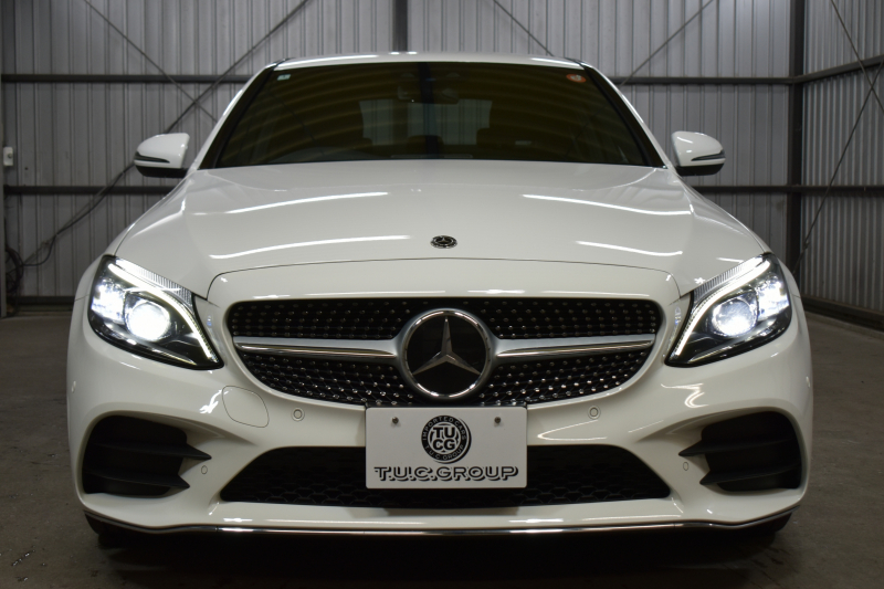 メルセデスベンツ Cクラス C220d ﾛｰﾚｳｽED 特別仕様 ｽﾎﾟｰﾂ+P ﾚｰﾀﾞｰｾｰﾌﾃｨP 後期 1ｵｰﾅｰ 194馬力 燃費18.9km MEｺﾈｸﾄ 9速 ﾋｰﾀｰ黒革 ﾌｯﾄﾄﾗﾝｸ HUD ﾃﾞｨｽﾄﾛ BSM Lﾁｪﾝｼﾞ 誤発進 AMGｴｱﾛ18AW ｷｰﾚｽGO ﾊﾟｰｸﾄﾛ LEDﾍｯﾄﾞﾗｲﾄ ﾏﾙﾁｱﾝﾋﾞｴﾝﾄ 地ﾃﾞｼﾞﾅﾋﾞ360ｶﾒﾗ 2年保証