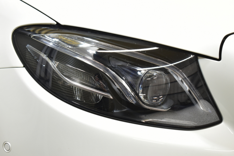 メルセデスベンツ Eクラス E300 AVG ｽﾎﾟｰﾂ ｴｸｽｸﾙｰｼﾌﾞ ﾚｰﾀﾞｰP  258馬力 MEｺﾈ ﾊﾟﾉﾗﾏｻﾝﾙｰﾌ 全席ﾋｰﾀｰ黒革 ﾃﾞｨｽﾄﾛ Lﾁｪﾝｼﾞ AMGｴｱﾛ19AW ｷｰGo ﾌｯﾄﾄﾗﾝｸ ﾌﾞﾙﾒS 地ﾃﾞｼﾞ360ｶﾒﾗ 2年保証