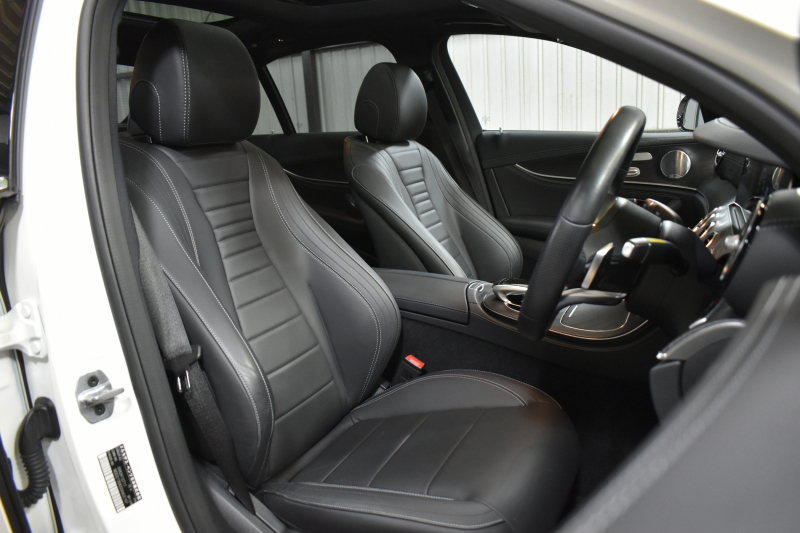 メルセデスベンツ Eクラス E300 AVG ｽﾎﾟｰﾂ ｴｸｽｸﾙｰｼﾌﾞ ﾚｰﾀﾞｰP  258馬力 MEｺﾈ ﾊﾟﾉﾗﾏｻﾝﾙｰﾌ 全席ﾋｰﾀｰ黒革 ﾃﾞｨｽﾄﾛ Lﾁｪﾝｼﾞ AMGｴｱﾛ19AW ｷｰGo ﾌｯﾄﾄﾗﾝｸ ﾌﾞﾙﾒS 地ﾃﾞｼﾞ360ｶﾒﾗ 2年保証