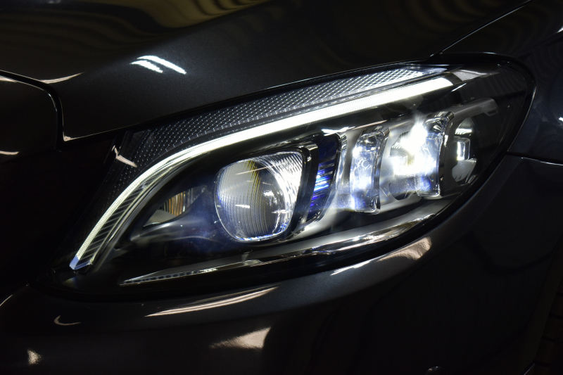 メルセデスベンツ Cクラス C220d ﾛｰﾚｳｽED 特別仕様 ﾚｰﾀﾞｰｾｰﾌﾃｨP 後期型 ﾃﾞｨｰｾﾞﾙﾀｰﾎﾞ194馬力 燃費18.9km MEｺﾈｸﾄ 9速 ﾋｰﾀｰ黒革 ﾌｯﾄﾄﾗﾝｸ HUD ﾃﾞｨｽﾄﾛ BSM Lﾁｪﾝｼﾞ 誤発進 AMGｴｱﾛ18AW ｷｰﾚｽGO ﾊﾟｰｸﾄﾛ LEDﾍｯﾄﾞﾗｲﾄ ﾏﾙﾁｱﾝﾋﾞｴﾝﾄ 地ﾃﾞｼﾞﾅﾋﾞﾊﾞｯｸｶﾒﾗ 2年保証