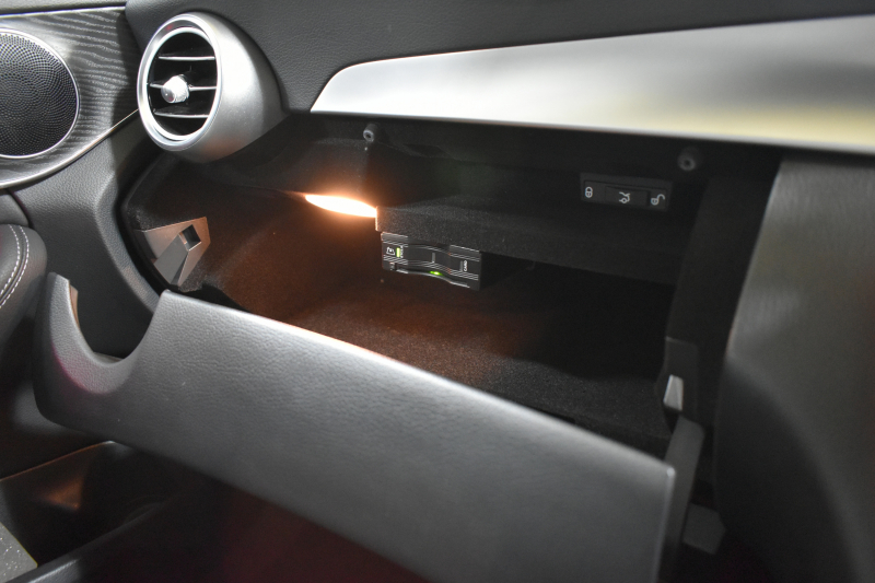 メルセデスベンツ Cクラス C220d ﾛｰﾚｳｽED 特別仕様 ﾚｰﾀﾞｰｾｰﾌﾃｨP 後期型 ﾃﾞｨｰｾﾞﾙﾀｰﾎﾞ194馬力 燃費18.9km MEｺﾈｸﾄ 9速 ﾋｰﾀｰ黒革 ﾌｯﾄﾄﾗﾝｸ HUD ﾃﾞｨｽﾄﾛ BSM Lﾁｪﾝｼﾞ 誤発進 AMGｴｱﾛ18AW ｷｰﾚｽGO ﾊﾟｰｸﾄﾛ LEDﾍｯﾄﾞﾗｲﾄ ﾏﾙﾁｱﾝﾋﾞｴﾝﾄ 地ﾃﾞｼﾞﾅﾋﾞﾊﾞｯｸｶﾒﾗ 2年保証