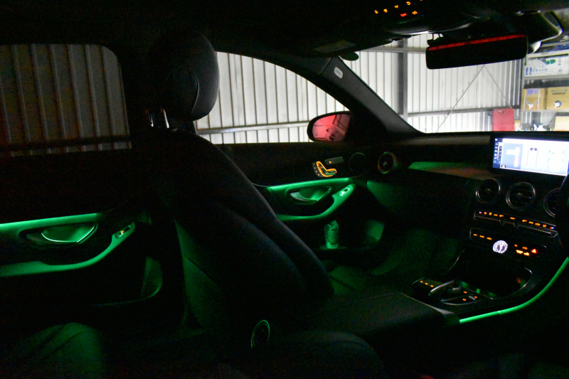 メルセデスベンツ Cクラス C220d ﾛｰﾚｳｽED 特別仕様 ﾚｰﾀﾞｰｾｰﾌﾃｨP 後期型 ﾃﾞｨｰｾﾞﾙﾀｰﾎﾞ194馬力 燃費18.9km MEｺﾈｸﾄ 9速 ﾋｰﾀｰ黒革 ﾌｯﾄﾄﾗﾝｸ HUD ﾃﾞｨｽﾄﾛ BSM Lﾁｪﾝｼﾞ 誤発進 AMGｴｱﾛ18AW ｷｰﾚｽGO ﾊﾟｰｸﾄﾛ LEDﾍｯﾄﾞﾗｲﾄ ﾏﾙﾁｱﾝﾋﾞｴﾝﾄ 地ﾃﾞｼﾞﾅﾋﾞﾊﾞｯｸｶﾒﾗ 2年保証