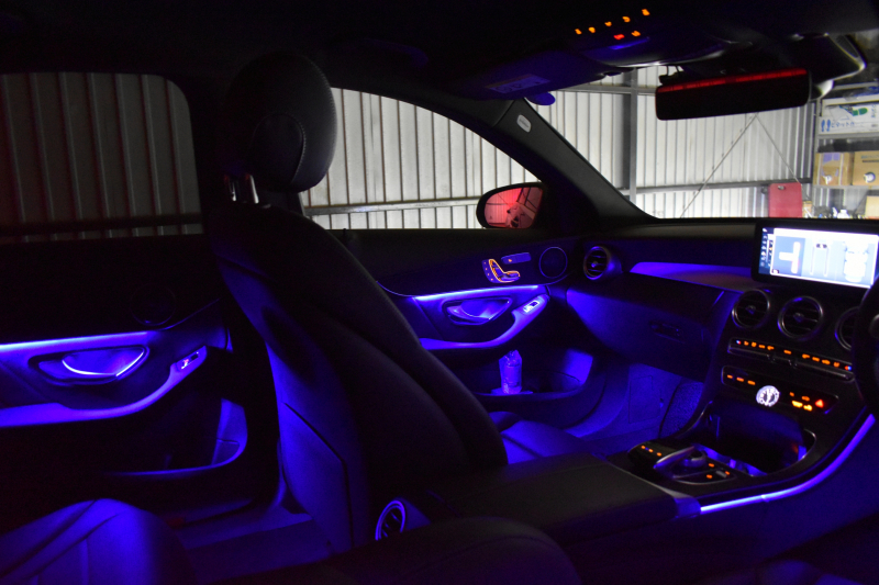 メルセデスベンツ Cクラス C220d ﾛｰﾚｳｽED 特別仕様 ﾚｰﾀﾞｰｾｰﾌﾃｨP 後期型 ﾃﾞｨｰｾﾞﾙﾀｰﾎﾞ194馬力 燃費18.9km MEｺﾈｸﾄ 9速 ﾋｰﾀｰ黒革 ﾌｯﾄﾄﾗﾝｸ HUD ﾃﾞｨｽﾄﾛ BSM Lﾁｪﾝｼﾞ 誤発進 AMGｴｱﾛ18AW ｷｰﾚｽGO ﾊﾟｰｸﾄﾛ LEDﾍｯﾄﾞﾗｲﾄ ﾏﾙﾁｱﾝﾋﾞｴﾝﾄ 地ﾃﾞｼﾞﾅﾋﾞﾊﾞｯｸｶﾒﾗ 2年保証