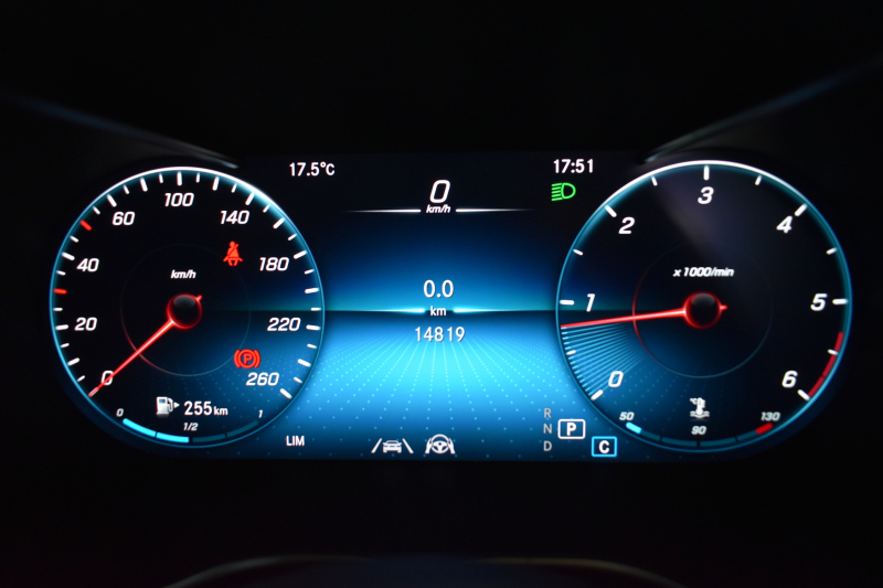 メルセデスベンツ Cクラス C220d ﾛｰﾚｳｽED 特別仕様 ﾚｰﾀﾞｰｾｰﾌﾃｨP 後期型 ﾃﾞｨｰｾﾞﾙﾀｰﾎﾞ194馬力 燃費18.9km MEｺﾈｸﾄ 9速 ﾋｰﾀｰ黒革 ﾌｯﾄﾄﾗﾝｸ HUD ﾃﾞｨｽﾄﾛ BSM Lﾁｪﾝｼﾞ 誤発進 AMGｴｱﾛ18AW ｷｰﾚｽGO ﾊﾟｰｸﾄﾛ LEDﾍｯﾄﾞﾗｲﾄ ﾏﾙﾁｱﾝﾋﾞｴﾝﾄ 地ﾃﾞｼﾞﾅﾋﾞﾊﾞｯｸｶﾒﾗ 2年保証