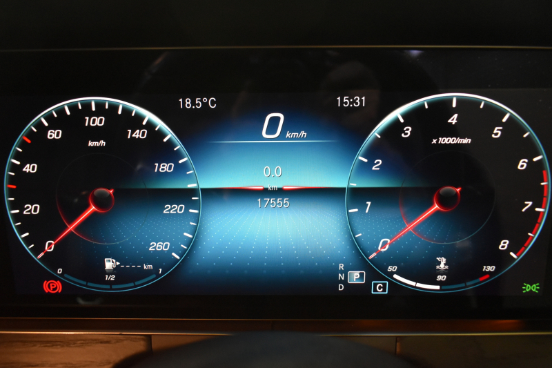 メルセデスベンツ Eクラス E300WG ｽﾎﾟｰﾂ ｴｸｽｸﾙｰｼﾌﾞ ﾚｰﾀﾞｰSP 後期型 258馬力 1ｵﾅ MEｺﾈ ﾊﾟﾉﾗﾏｻﾝR 全席ﾋｰﾀｰ黒革 ﾃﾞｨｽﾄﾛ Lﾁｪﾝｼﾞ AMGｴｱﾛ19AW ｷｰGO HUD ﾌﾞﾙﾒS 地ﾃﾞｼﾞ360ｶﾒ 2年保証