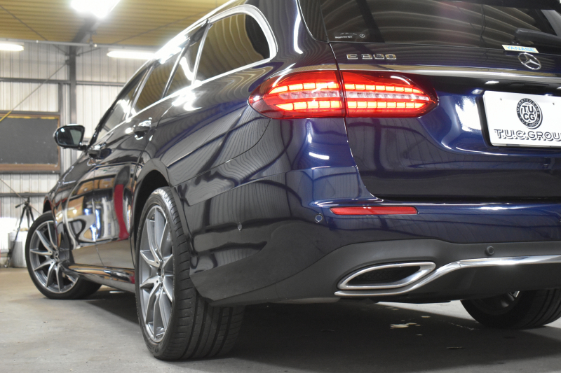 メルセデスベンツ Eクラス E300WG ｽﾎﾟｰﾂ ｴｸｽｸﾙｰｼﾌﾞ ﾚｰﾀﾞｰSP 後期型 258馬力 1ｵﾅ MEｺﾈ ﾊﾟﾉﾗﾏｻﾝR 全席ﾋｰﾀｰ黒革 ﾃﾞｨｽﾄﾛ Lﾁｪﾝｼﾞ AMGｴｱﾛ19AW ｷｰGO HUD ﾌﾞﾙﾒS 地ﾃﾞｼﾞ360ｶﾒ 2年保証