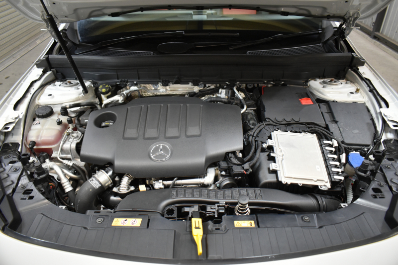 メルセデスベンツ GLB GLB200d 4ﾏﾁｯｸ AMGﾗｲﾝ 1ｵｰﾅｰ ﾊﾟﾉﾗﾏSR AMGﾚｻﾞｰEXC ﾋｰﾀｰ付赤黒ﾂｰﾄﾝ革 ﾅﾋﾞｹﾞｰｼｮﾝP MBUX 地ﾃﾞｼﾞ ﾏﾙﾁﾋﾞｰﾑLED ﾚｰﾀﾞｰｾｰﾌﾃｨP 8速 ﾃﾞｨｽﾄﾛ BSM Lｷｰﾌﾟ AMGｴｱﾛ ｷｰﾚｽGO PTS ﾌｯﾄﾄﾗﾝｸ 駐車支援 対話式ﾅﾋﾞ 360ｶﾒﾗ 19AW 2年保証