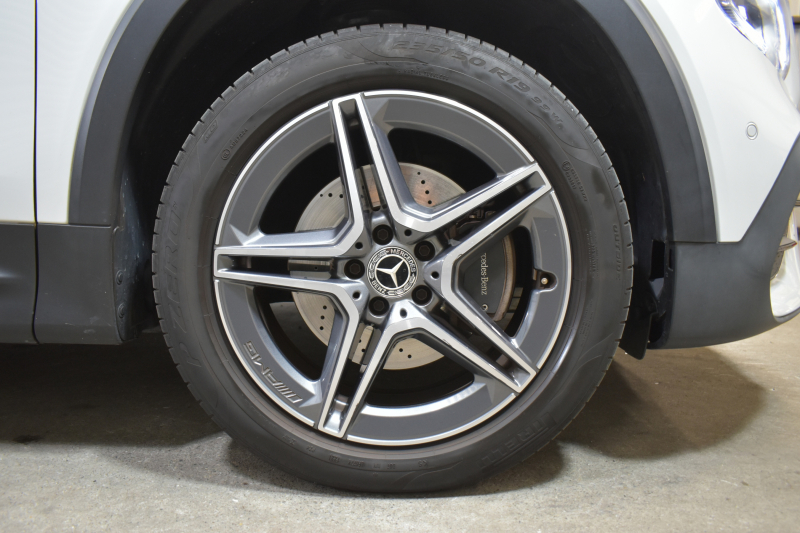 メルセデスベンツ GLB GLB200d 4ﾏﾁｯｸ AMGﾗｲﾝ 1ｵｰﾅｰ ﾊﾟﾉﾗﾏSR AMGﾚｻﾞｰEXC ﾋｰﾀｰ付赤黒ﾂｰﾄﾝ革 ﾅﾋﾞｹﾞｰｼｮﾝP MBUX 地ﾃﾞｼﾞ ﾏﾙﾁﾋﾞｰﾑLED ﾚｰﾀﾞｰｾｰﾌﾃｨP 8速 ﾃﾞｨｽﾄﾛ BSM Lｷｰﾌﾟ AMGｴｱﾛ ｷｰﾚｽGO PTS ﾌｯﾄﾄﾗﾝｸ 駐車支援 対話式ﾅﾋﾞ 360ｶﾒﾗ 19AW 2年保証