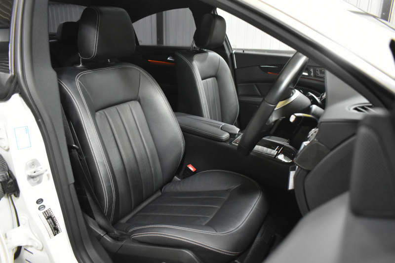 メルセデスベンツ CLS CLS350 AMGｽﾎﾟ-ﾂ ﾚｰﾀﾞｰSP 306馬力 右H ｻﾝﾙｰﾌ 全席ﾋｰﾀｰ黒革 ﾃﾞｨｽﾄﾛ Bｽﾎﾟｯﾄ Lｷｰﾌﾟ AMGｴｱﾛ19AW ｷｰﾚｽGO 電動ﾄﾗﾝｸ ﾊﾟｰｸﾄﾛ LEDﾗｲﾄ 地ﾃﾞｼﾞBｶﾒﾗ 2年保証