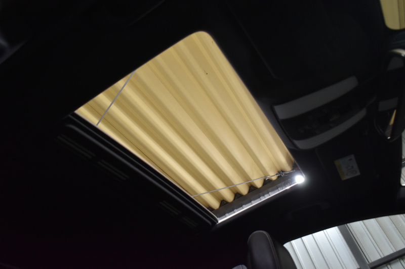 メルセデスベンツ CLS CLS350 AMGｽﾎﾟ-ﾂ ﾚｰﾀﾞｰSP 306馬力 右H ｻﾝﾙｰﾌ 全席ﾋｰﾀｰ黒革 ﾃﾞｨｽﾄﾛ Bｽﾎﾟｯﾄ Lｷｰﾌﾟ AMGｴｱﾛ19AW ｷｰﾚｽGO 電動ﾄﾗﾝｸ ﾊﾟｰｸﾄﾛ LEDﾗｲﾄ 地ﾃﾞｼﾞBｶﾒﾗ 2年保証