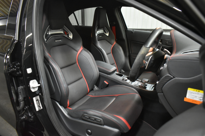 AMG Aクラス A45AMG 4M ｴﾃﾞｨｼｮﾝ1 200台限定 ｾｰﾌﾃｨP 正規D車 専用内装 AMGﾊﾟﾌｫｰﾏﾝｽｼｰﾄ AMG19AW ACC･CPA+･地デジHDDﾅﾋﾞ Bｶﾒﾗ ﾊﾟｰｸﾄﾛ 2年保証