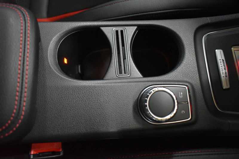 AMG Aクラス A45AMG 4M ｴﾃﾞｨｼｮﾝ1 200台限定 ｾｰﾌﾃｨP 正規D車 専用内装 AMGﾊﾟﾌｫｰﾏﾝｽｼｰﾄ AMG19AW ACC･CPA+･地デジHDDﾅﾋﾞ Bｶﾒﾗ ﾊﾟｰｸﾄﾛ 2年保証