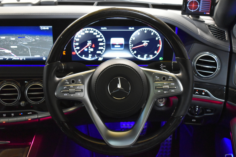 メルセデスベンツ Sクラス S560ﾛﾝｸﾞ AMGﾗｲﾝ ﾚｰﾀﾞｰP ｼｮｰﾌｧｰPKG 後期型 MEｺﾈ 右H 469馬力 ﾊﾟﾉﾗﾏSR ﾋｰﾀｰｸｰﾗｰ革 ﾃﾞｨｽﾄﾛ AMGｴｱﾛ19AW 後席ﾓﾆﾀｰ ｷｰGO ﾌﾞﾙﾒ HUD 地ﾃﾞｼﾞ360ｶﾒﾗ 2年保証