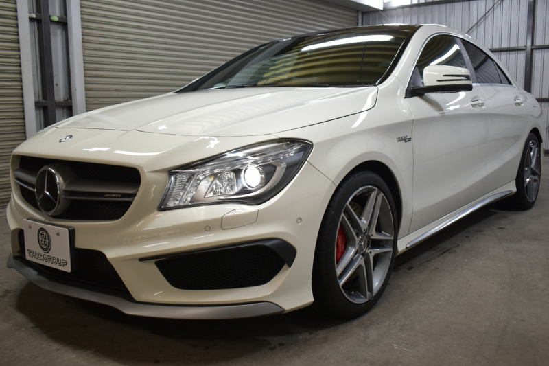 AMG CLAクラス CLA45 4ﾏﾁｯｸ ﾚｰﾀﾞｰｾｰﾌﾃｨP 高出力ｴﾝｼﾞﾝ360馬力 ﾊﾟﾉﾗﾏｻﾝﾙｰﾌ ﾋｰﾀｰ黒革 ﾃﾞｨｽﾄﾛﾆｯｸﾌﾟﾗｽ ﾌﾞﾗｲﾝﾄﾞｽﾎﾟｯﾄ AMGｴｱﾛ18AW 地ﾃﾞｼﾞ ﾊﾞｯｸｶﾒﾗ ﾊﾟｰｸﾄﾛﾆｯｸ 2年保証