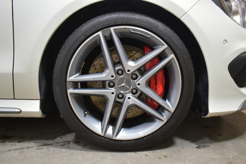 AMG CLAクラス CLA45 4ﾏﾁｯｸ ﾚｰﾀﾞｰｾｰﾌﾃｨP 高出力ｴﾝｼﾞﾝ360馬力 ﾊﾟﾉﾗﾏｻﾝﾙｰﾌ ﾋｰﾀｰ黒革 ﾃﾞｨｽﾄﾛﾆｯｸﾌﾟﾗｽ ﾌﾞﾗｲﾝﾄﾞｽﾎﾟｯﾄ AMGｴｱﾛ18AW 地ﾃﾞｼﾞ ﾊﾞｯｸｶﾒﾗ ﾊﾟｰｸﾄﾛﾆｯｸ 2年保証