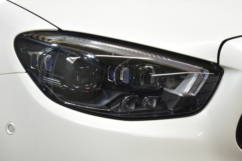 メルセデスベンツ Eクラス E200 ｽﾎﾟｰﾂ ｴｸｽｸﾙｰｼﾌﾞAMGﾗｲﾝｲﾝﾃﾘｱP ﾚｰﾀﾞｰｾｰﾌﾃｨP 後期型 MEｺﾈｸﾄ 燃費13.1KM 全席ﾋｰﾀｰ黒革 ﾃﾞｨｽﾄﾛ BSM Lﾁｪﾝｼﾞ AMGｴｱﾛ19AW ｷｰﾚｽGO ﾊﾟｰｸﾄﾛ HUD ﾌﾞﾙﾒS ﾏﾙﾁｶﾗｰｱﾝﾋﾞｴﾝﾄ 対話式ﾅﾋﾞ 360ｶﾒﾗ 2年保証