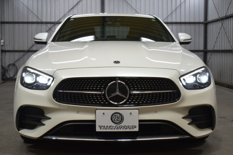 メルセデスベンツ Eクラス E200 ｽﾎﾟｰﾂ ｴｸｽｸﾙｰｼﾌﾞAMGﾗｲﾝｲﾝﾃﾘｱP ﾚｰﾀﾞｰｾｰﾌﾃｨP 後期型 MEｺﾈｸﾄ 燃費13.1KM 全席ﾋｰﾀｰ黒革 ﾃﾞｨｽﾄﾛ BSM Lﾁｪﾝｼﾞ AMGｴｱﾛ19AW ｷｰﾚｽGO ﾊﾟｰｸﾄﾛ HUD ﾌﾞﾙﾒS ﾏﾙﾁｶﾗｰｱﾝﾋﾞｴﾝﾄ 対話式ﾅﾋﾞ 360ｶﾒﾗ 2年保証