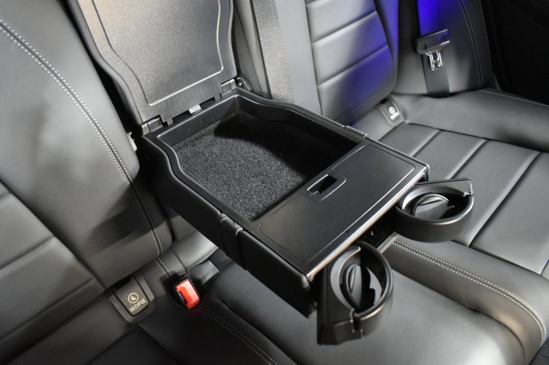 メルセデスベンツ Eクラス E200 ｽﾎﾟｰﾂ ｴｸｽｸﾙｰｼﾌﾞAMGﾗｲﾝｲﾝﾃﾘｱP ﾚｰﾀﾞｰｾｰﾌﾃｨP 後期型 MEｺﾈｸﾄ 燃費13.1KM 全席ﾋｰﾀｰ黒革 ﾃﾞｨｽﾄﾛ BSM Lﾁｪﾝｼﾞ AMGｴｱﾛ19AW ｷｰﾚｽGO ﾊﾟｰｸﾄﾛ HUD ﾌﾞﾙﾒS ﾏﾙﾁｶﾗｰｱﾝﾋﾞｴﾝﾄ 対話式ﾅﾋﾞ 360ｶﾒﾗ 2年保証