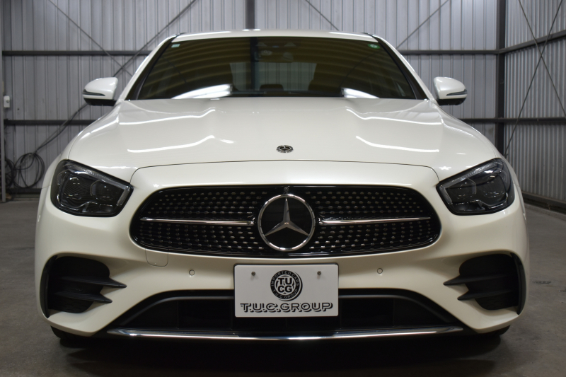 メルセデスベンツ Eクラス E200 ｽﾎﾟｰﾂ ｴｸｽｸﾙｰｼﾌﾞAMGﾗｲﾝｲﾝﾃﾘｱP ﾚｰﾀﾞｰｾｰﾌﾃｨP 後期型 MEｺﾈｸﾄ 燃費13.1KM 全席ﾋｰﾀｰ黒革 ﾃﾞｨｽﾄﾛ BSM Lﾁｪﾝｼﾞ AMGｴｱﾛ19AW ｷｰﾚｽGO ﾊﾟｰｸﾄﾛ HUD ﾌﾞﾙﾒS ﾏﾙﾁｶﾗｰｱﾝﾋﾞｴﾝﾄ 対話式ﾅﾋﾞ 360ｶﾒﾗ 2年保証