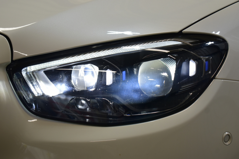 メルセデスベンツ Eクラス E200 ｽﾎﾟｰﾂ ｴｸｽｸﾙｰｼﾌﾞAMGﾗｲﾝｲﾝﾃﾘｱP ﾚｰﾀﾞｰｾｰﾌﾃｨP 後期型 MEｺﾈｸﾄ 燃費13.1KM 全席ﾋｰﾀｰ黒革 ﾃﾞｨｽﾄﾛ BSM Lﾁｪﾝｼﾞ AMGｴｱﾛ19AW ｷｰﾚｽGO ﾊﾟｰｸﾄﾛ HUD ﾌﾞﾙﾒS ﾏﾙﾁｶﾗｰｱﾝﾋﾞｴﾝﾄ 対話式ﾅﾋﾞ 360ｶﾒﾗ 2年保証