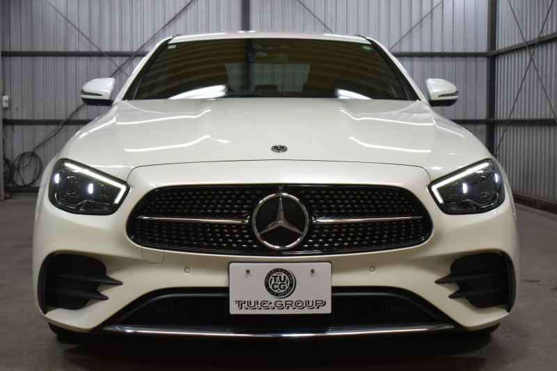 メルセデスベンツ Eクラス E200 ｽﾎﾟｰﾂ ｴｸｽｸﾙｰｼﾌﾞAMGﾗｲﾝｲﾝﾃﾘｱP ﾚｰﾀﾞｰｾｰﾌﾃｨP 後期型 MEｺﾈｸﾄ 燃費13.1KM 全席ﾋｰﾀｰ黒革 ﾃﾞｨｽﾄﾛ BSM Lﾁｪﾝｼﾞ AMGｴｱﾛ19AW ｷｰﾚｽGO ﾊﾟｰｸﾄﾛ HUD ﾌﾞﾙﾒS ﾏﾙﾁｶﾗｰｱﾝﾋﾞｴﾝﾄ 対話式ﾅﾋﾞ 360ｶﾒﾗ 2年保証